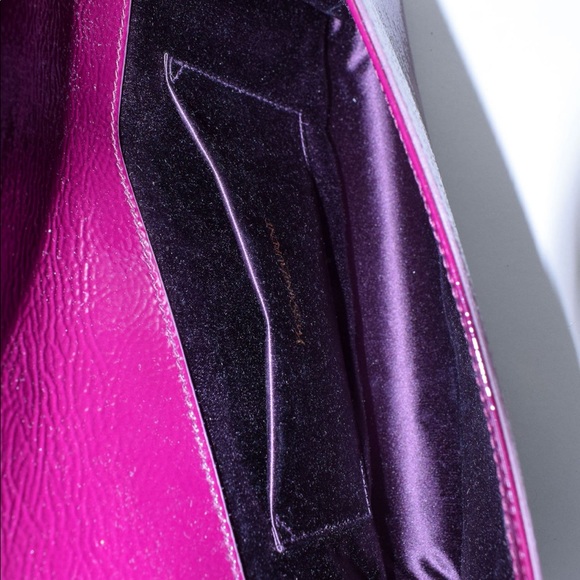 *SOLD* YSL Clutch - Picture 6 of 7